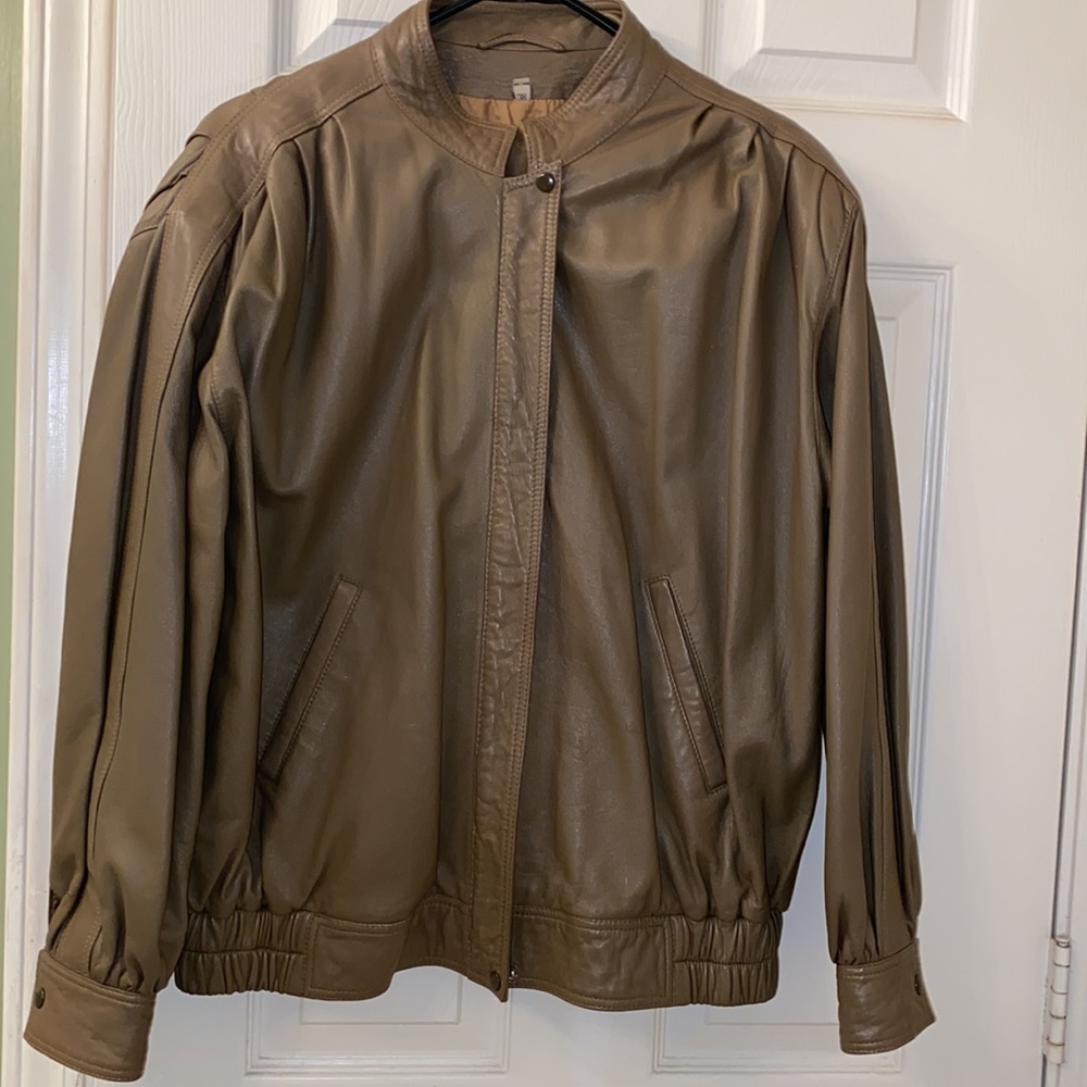 VINTAGE ECHTES LEDER Genuine Leather Motorcycle Bike Jacket. Zip front with snap